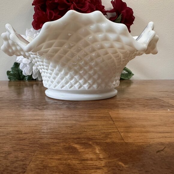 Westmoreland‎ Vintage Milk Glass Bowl Open Lace Edge Reticulated Pedestal - Picture 5 of 6